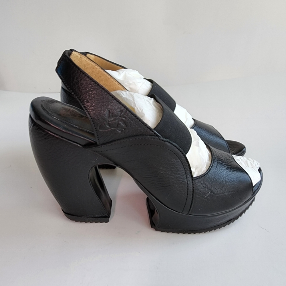 John Fluevog Prepare Hi slingback sandals in black